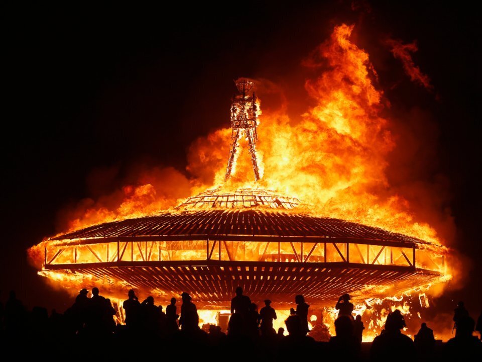 جشنواره مرد سوزان Burning Man festival 