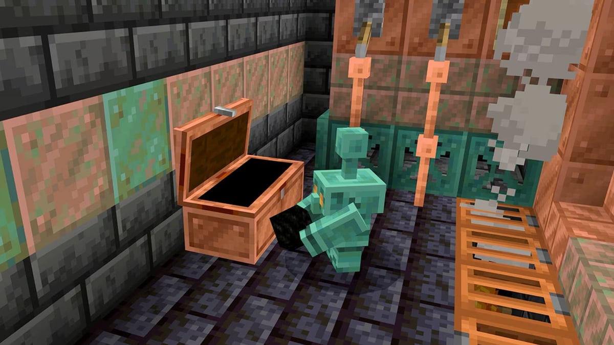 Copper Golem with a Chest