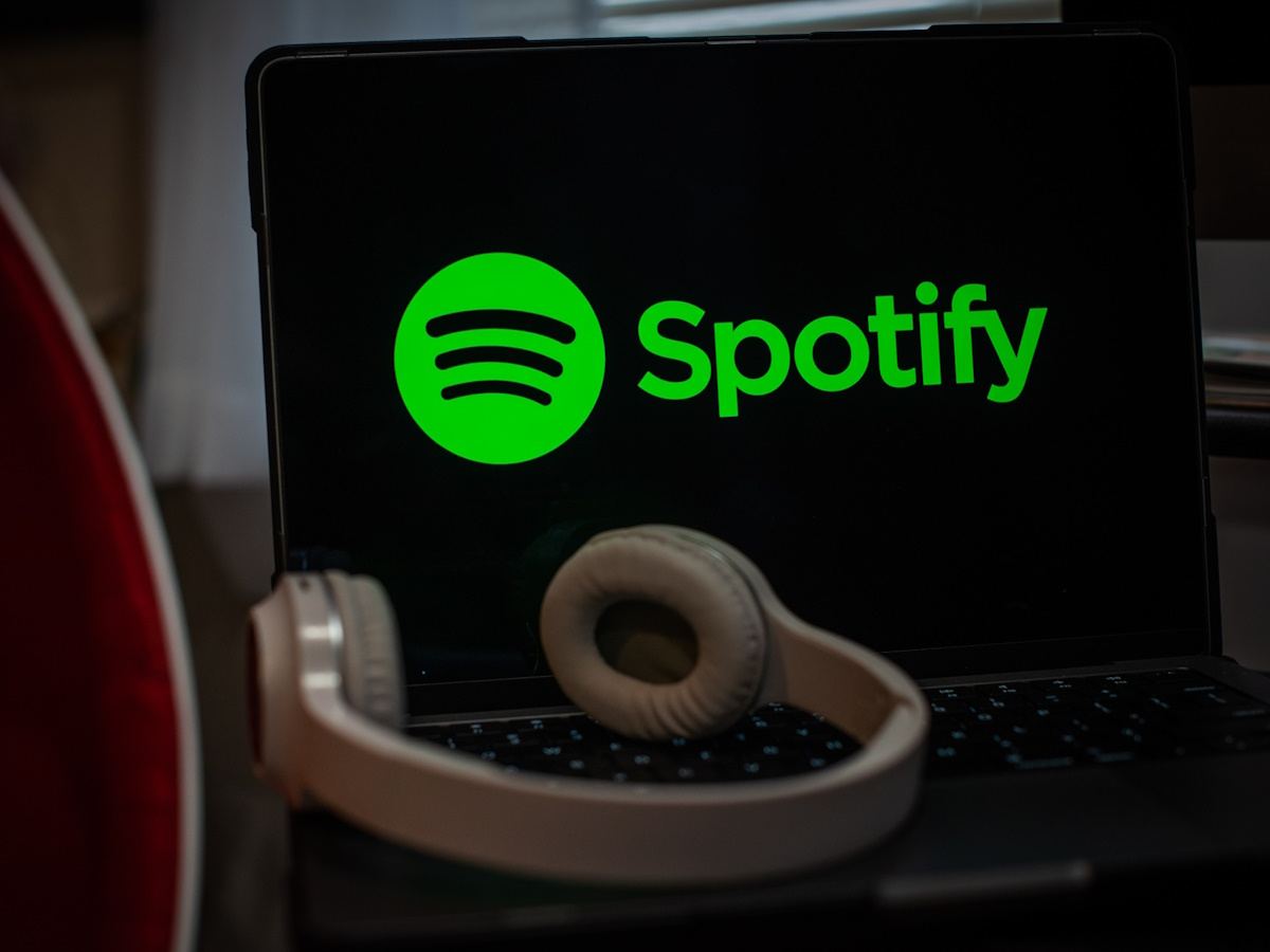 Spotify Pushes Premium In An Evil Way
