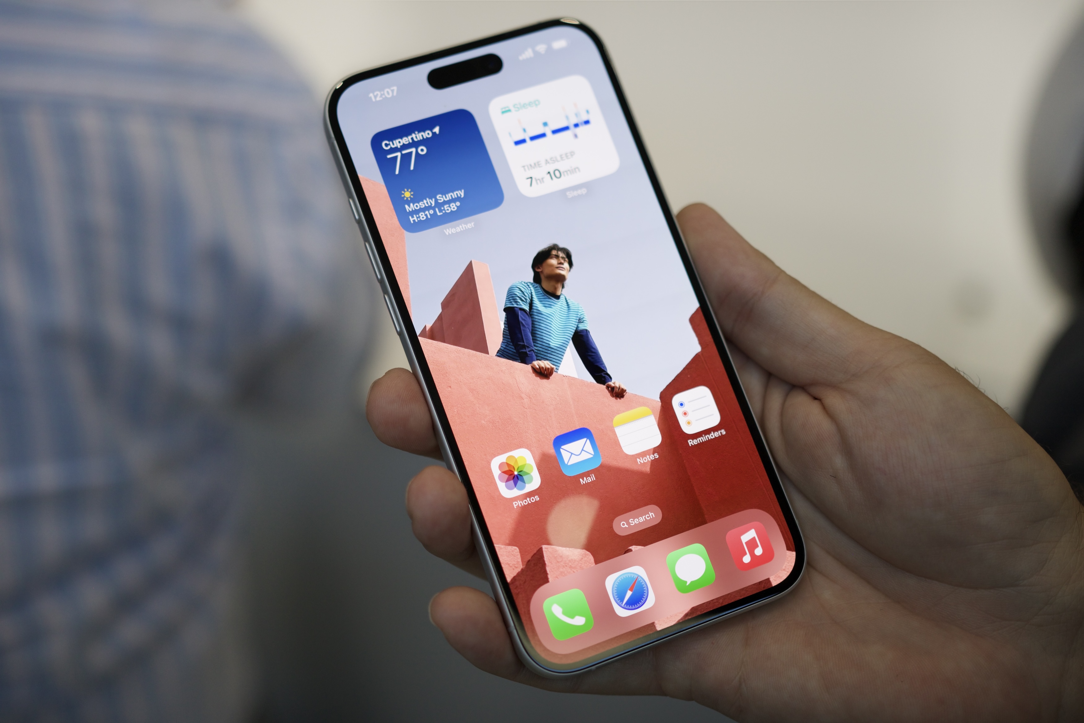 Does the iPhone 16 have a 120Hz display? | Digital Trends